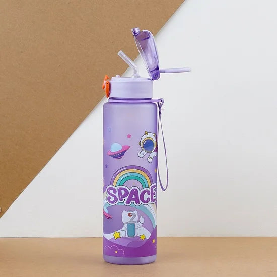 Astronaut Space Station Sipper Water Bottle