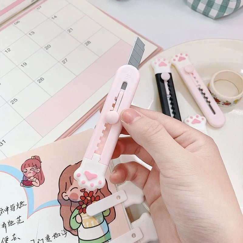 Cat Claw Long Paper Cutter