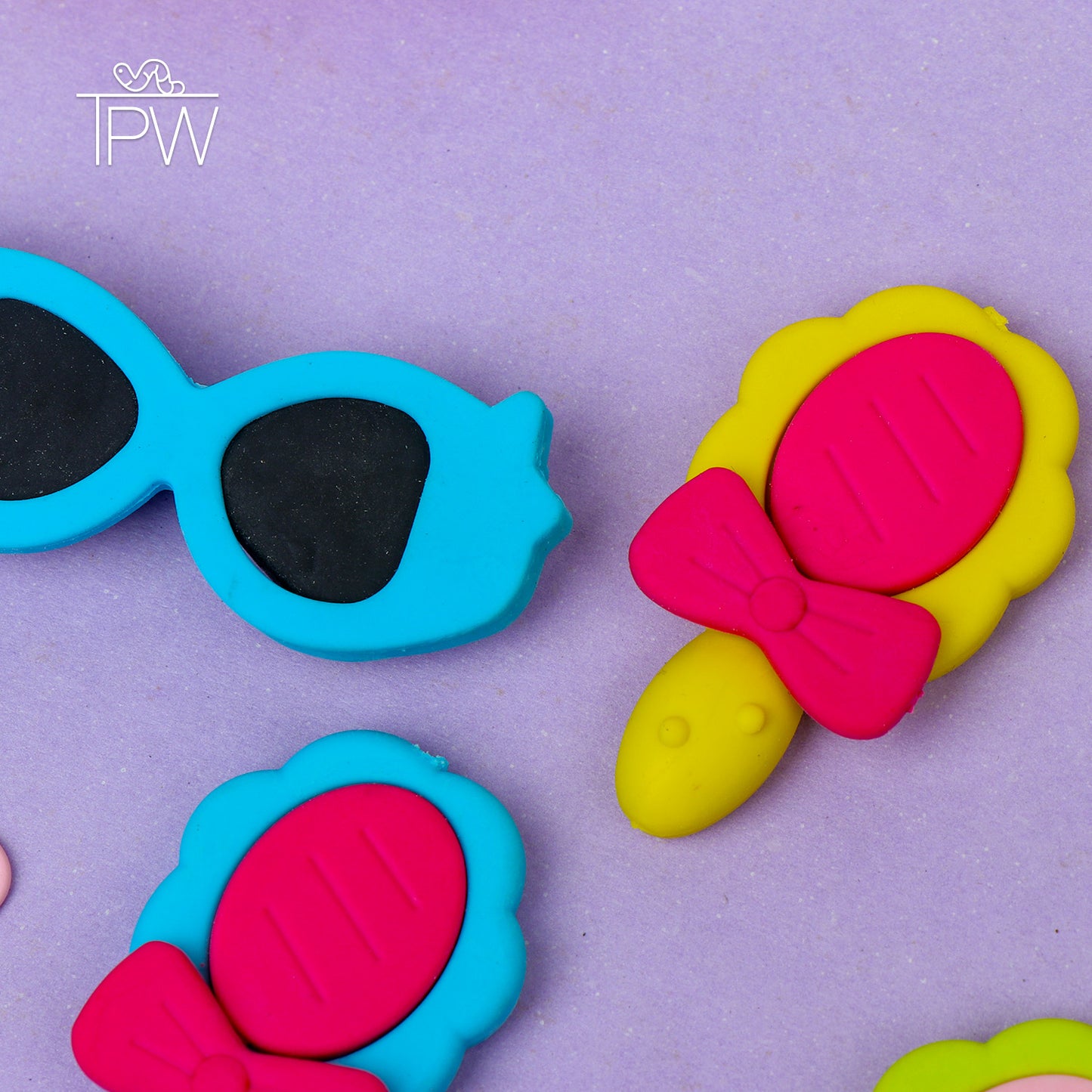 Cute Fashion Makeup Erasers