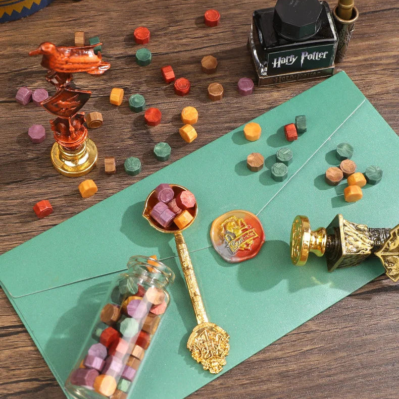 Vintage Harry Potter Deal Box - Gryffindor