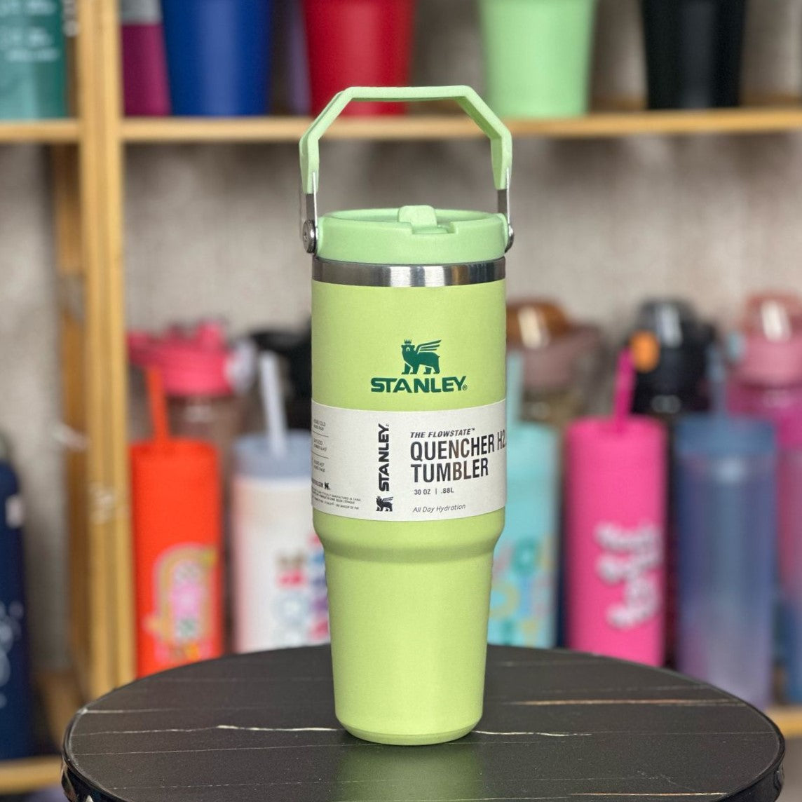 Ice Flow Handheld Tumbler With Flip Straw - Light Green