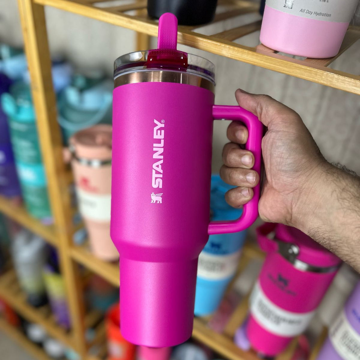 The Quencher ProTour Flip Straw Tumbler - Pink