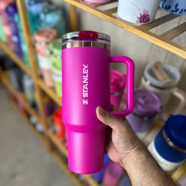 The Quencher ProTour Flip Straw Tumbler - Pink
