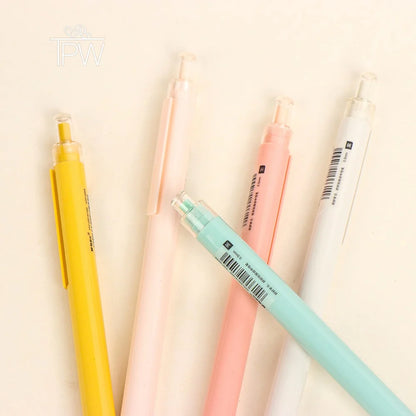 M&G Solid Color Black Refill Super Smooth Gel Pen