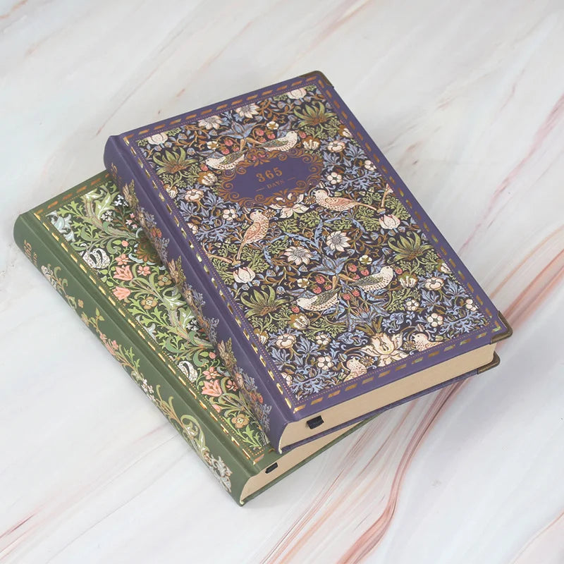 William Morris Floral Cover 365 Days Year Planner with Plain Kraft Pages