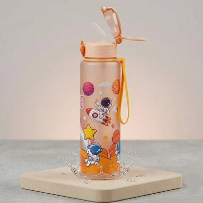 Astronaut Space Station Sipper Water Bottle
