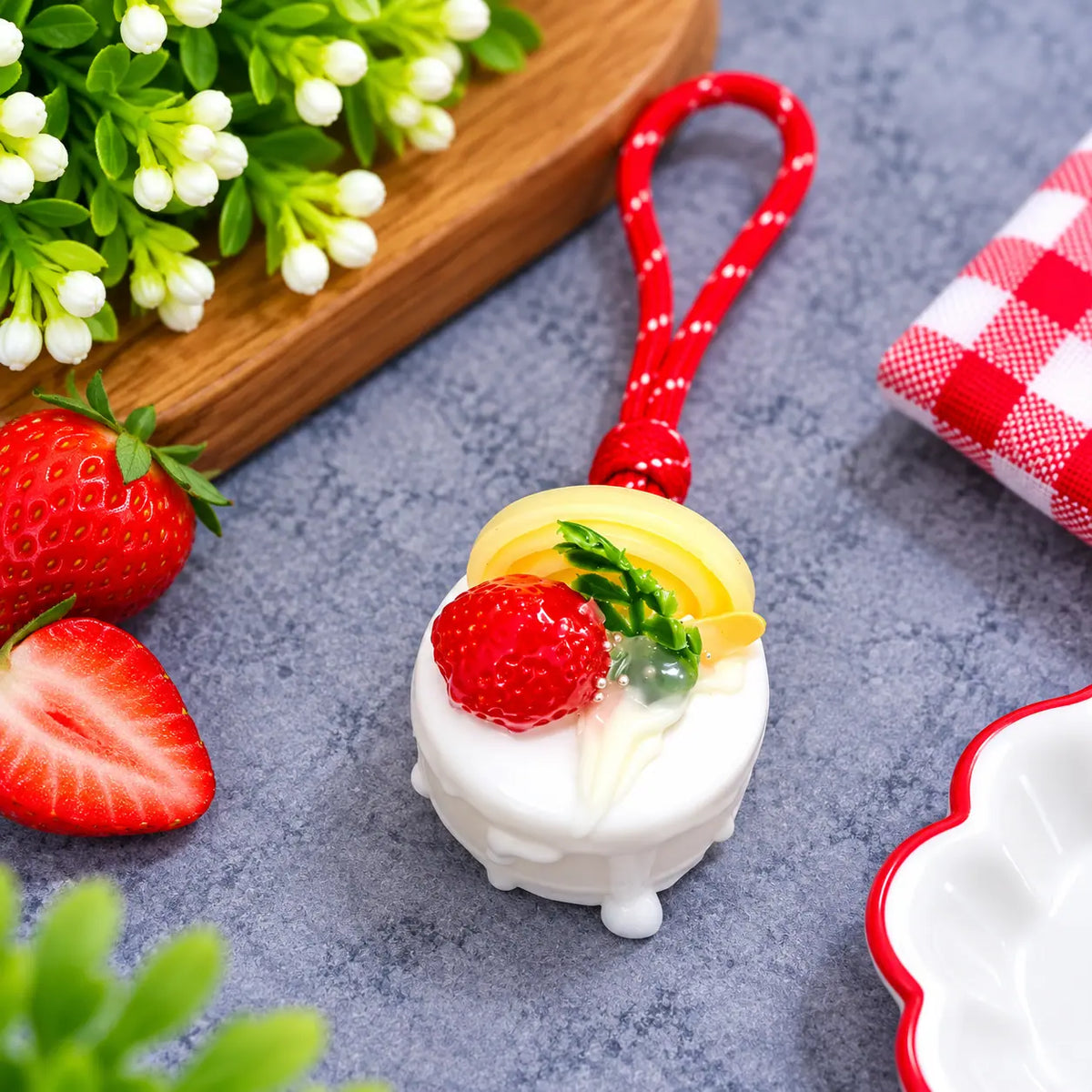 Mini Bakery Delights Pendant Charms