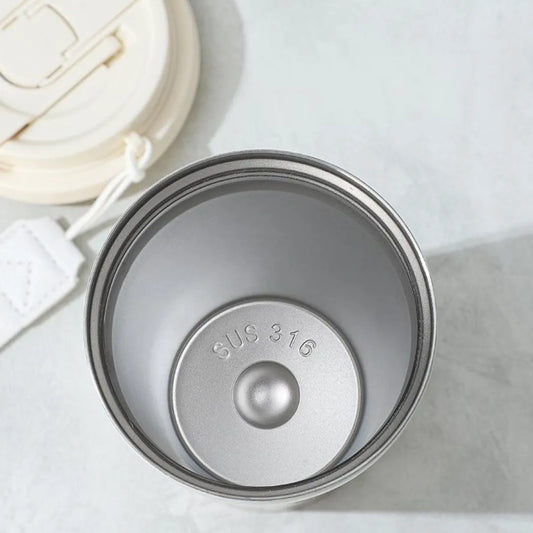 Elegant White Flower Portable Coffee Mug